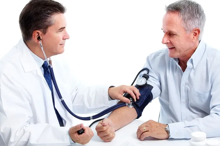Kiểm tra sức khỏe định kỳ và can thiệp sớm