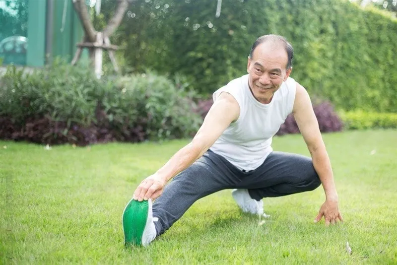 Kéo giãn nhẹ nhàng