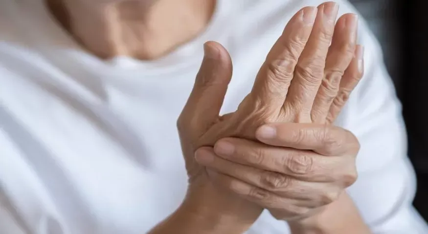 Lời khuyên cho những người có tiền sử gia đình bị viêm khớp dạng thấp